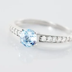 Bague Carrol Or Blanc Topaze Oxyde De Zirconium