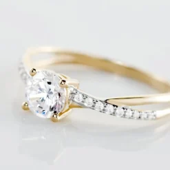 Bague Dana Or Jaune Oxyde De Zirconium