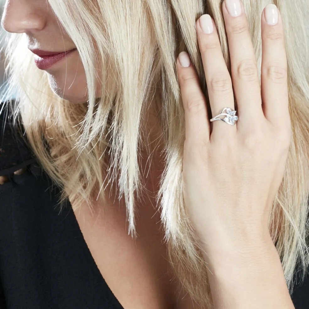 Bague Orchidee Or Blanc Topaze Oxyde De Zirconium