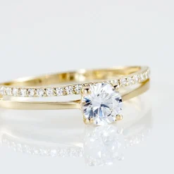 Bague Solitaire Anatoline Or Jaune Oxyde De Zirconium