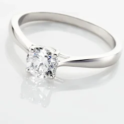 Bague Solitaire Fiona Or Blanc Diamant Synthetique