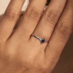 Bague Solitaire Goutte Or Blanc Saphir