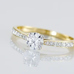 Bague Solitaire Hemera Or Jaune Diamant Synthetique