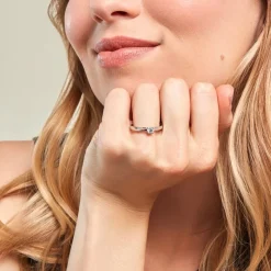 Bague Solitaire Iris Or Blanc Diamant