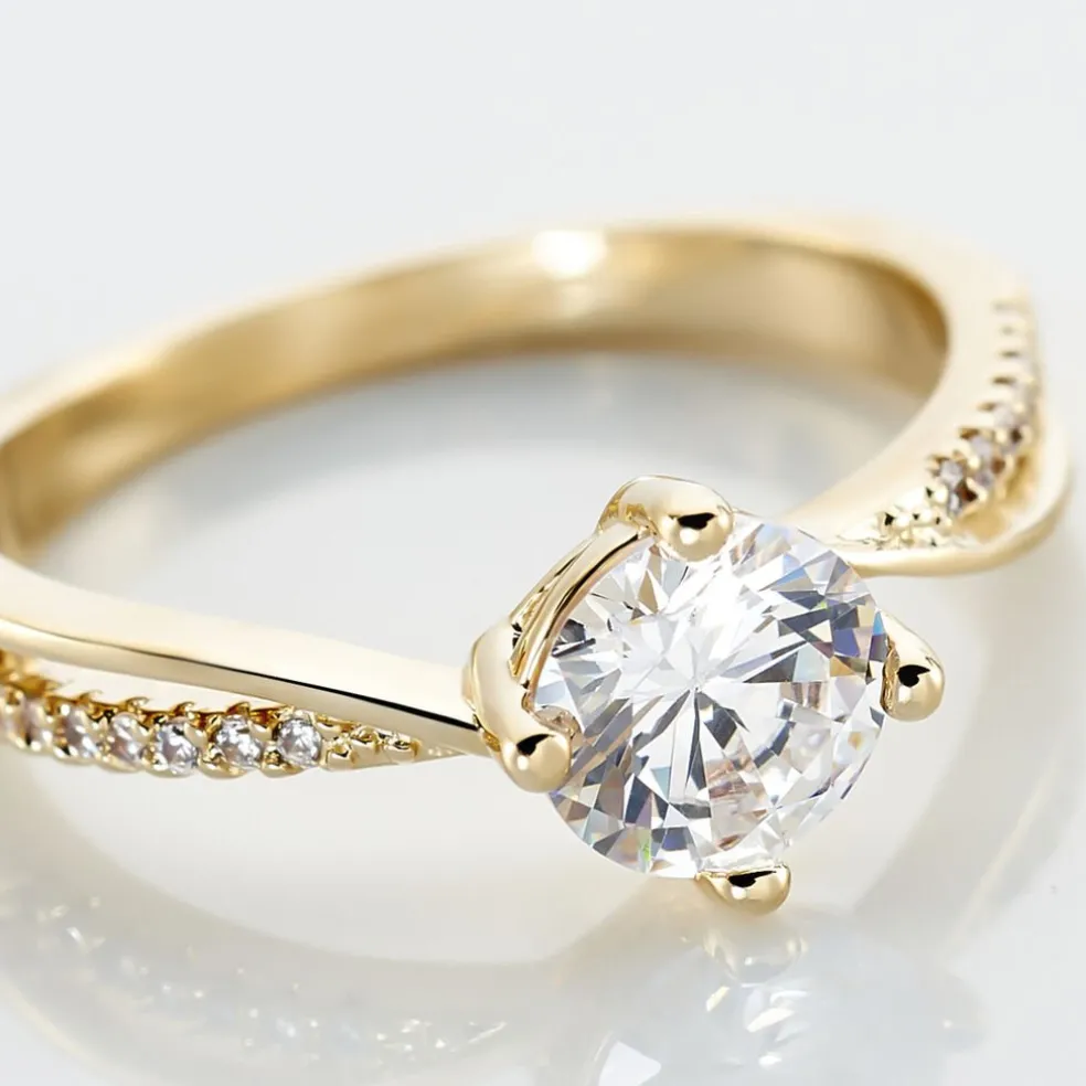 Bague Solitaire Sarah-lee Plaqué Or Jaune Oxyde De Zirconium