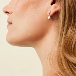 Boucles D'Oreilles Pendantes Nacrée Or Jaune Perle De Culture Oxyde De Zirconium