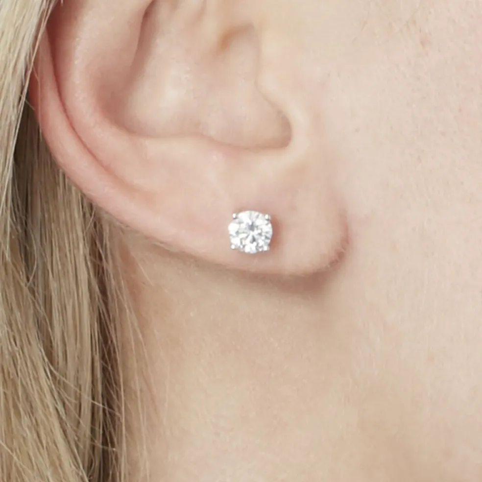Boucles D'oreilles Puces 4 Griffes Or Blanc Diamant Synthetique