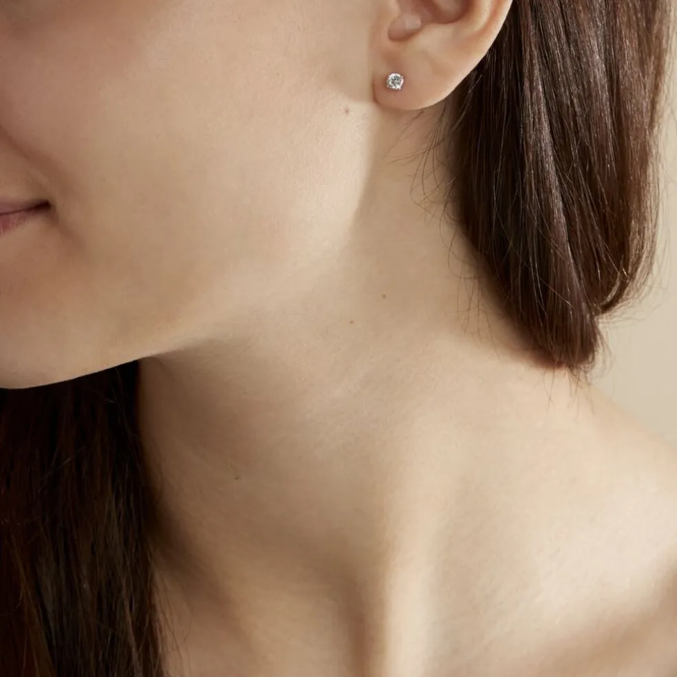 Boucles D'oreilles Puces 4 Griffes Or Blanc Diamant Synthetique