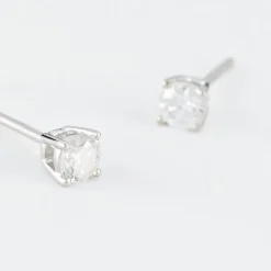 Boucles D'oreilles Puces Aphrodite Or Blanc Diamant