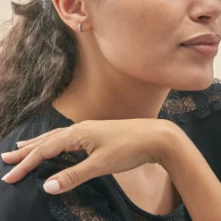 Boucles D'oreilles Puces Demi Lune Or Blanc Diamant