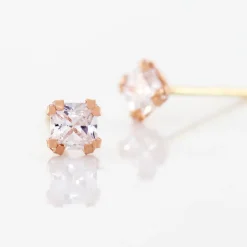 Boucles D'oreilles Puces Doreen Carre Or Rose Oxyde De Zirconium