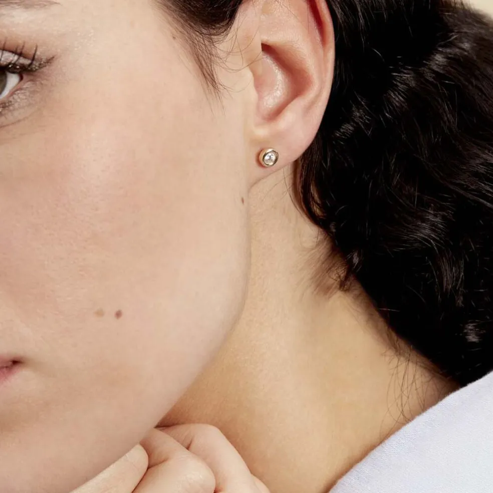 Boucles D'oreilles Puces Eden Serti Pneu Or Jaune Oxyde De Zirconium