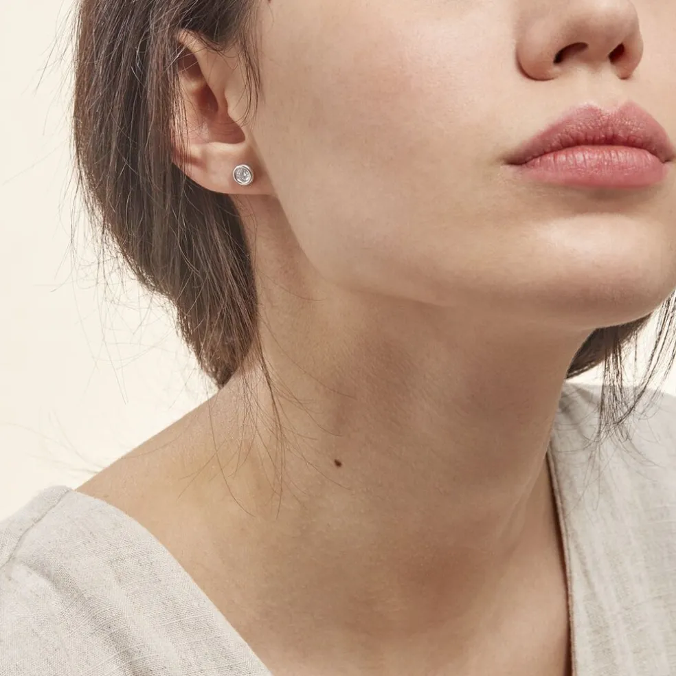 Boucles D'oreilles Puces Eden Serti Pneu Or Blanc Oxyde De Zirconium