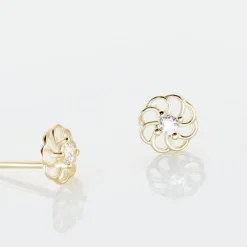 Boucles D'oreilles Puces Eleanor Fleur Or Jaune Oxyde De Zirconium
