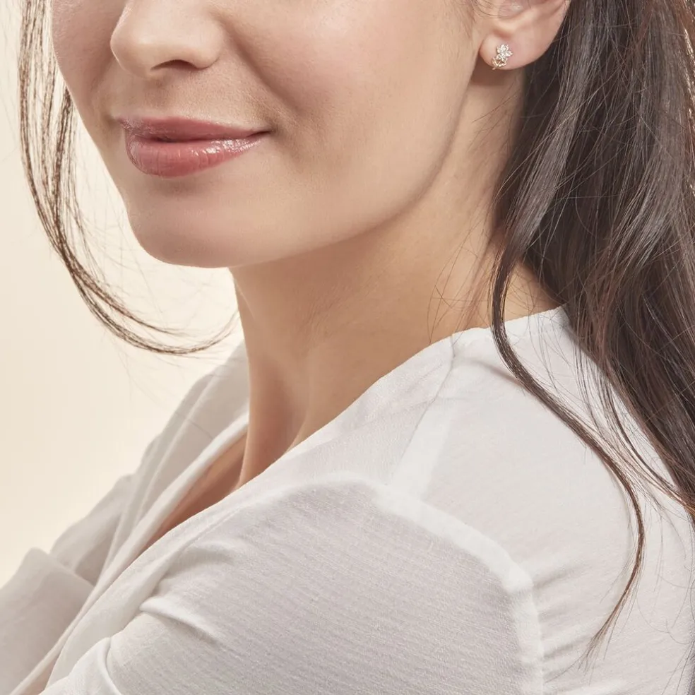 Boucles D'oreilles Puces Eleanor Fleur Or Jaune Oxyde De Zirconium