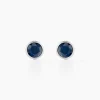 Boucles D'oreilles Puces Edy Serti Clos Or Blanc Saphir