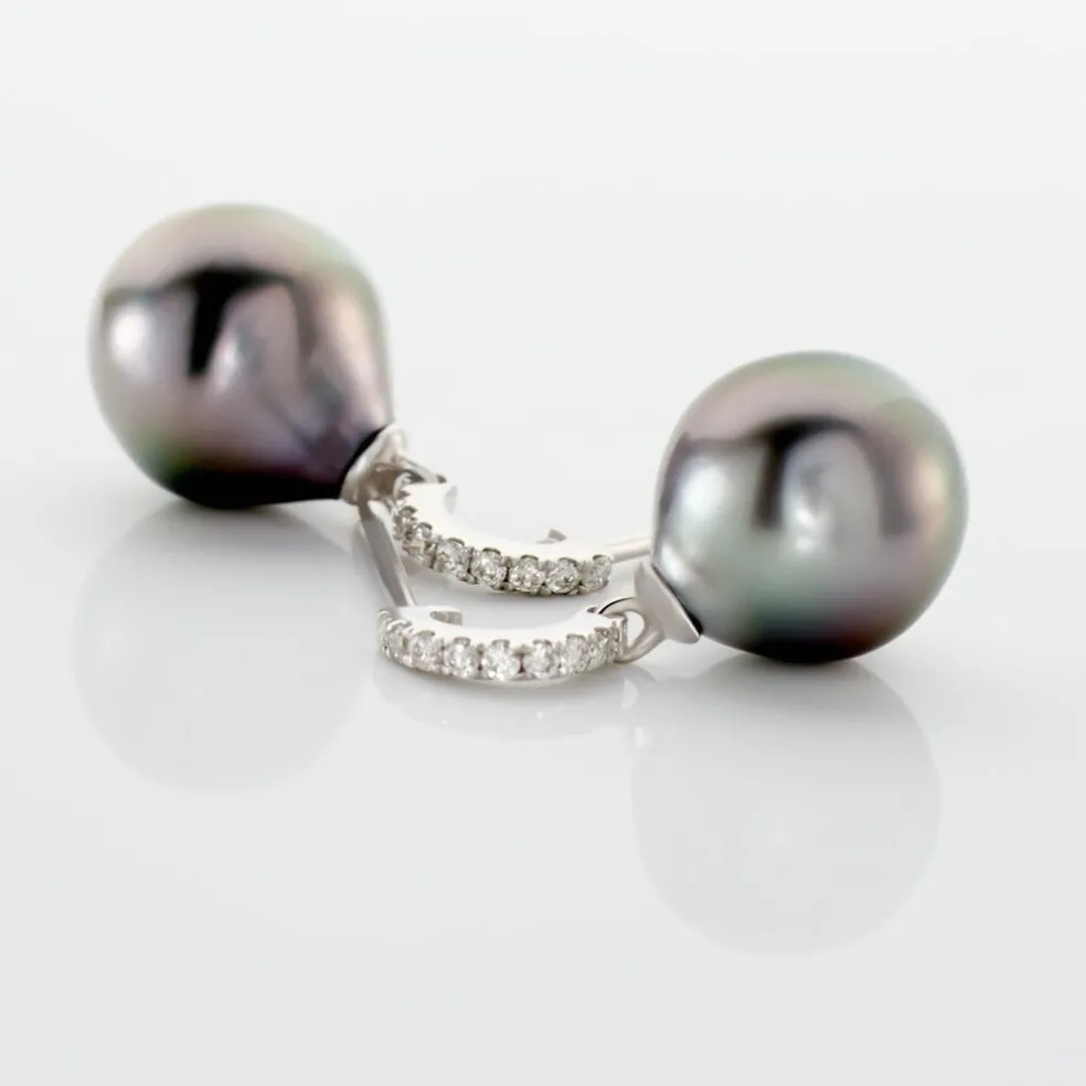 Boucles D'oreilles Puces Gatiene Or Blanc Perle De Culture Et Diamant