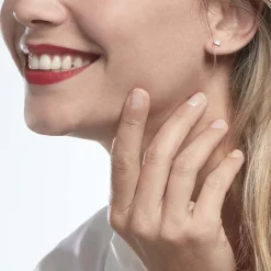 Boucles D'oreilles Puces Giroflee Or Jaune Oxyde