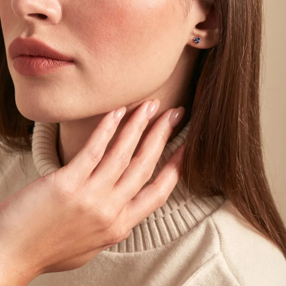 Boucles D'oreilles Puces Istoria Plaqué Or Jaune Spinelle