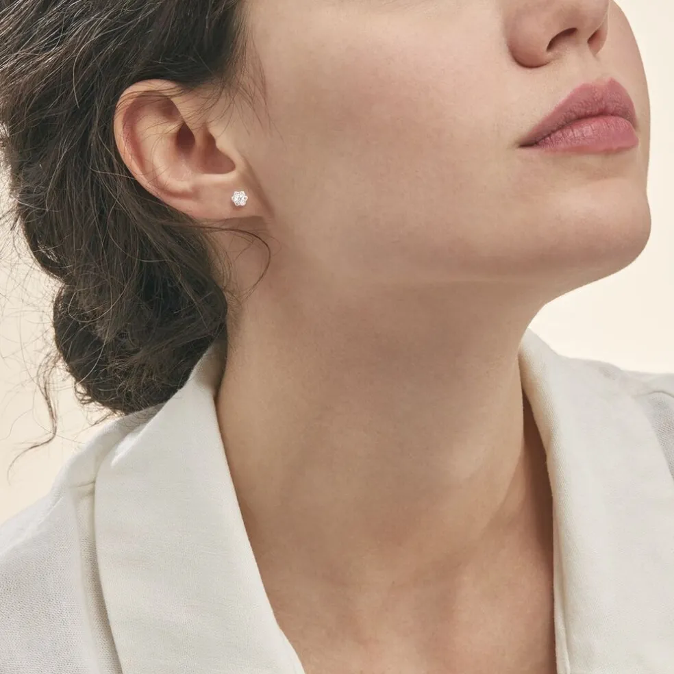 Boucles D'oreilles Puces Magnolia Or Blanc Diamant