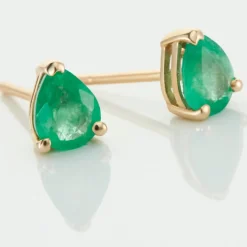 Boucles D'oreilles Puces Or Jaune Isador Emeraude