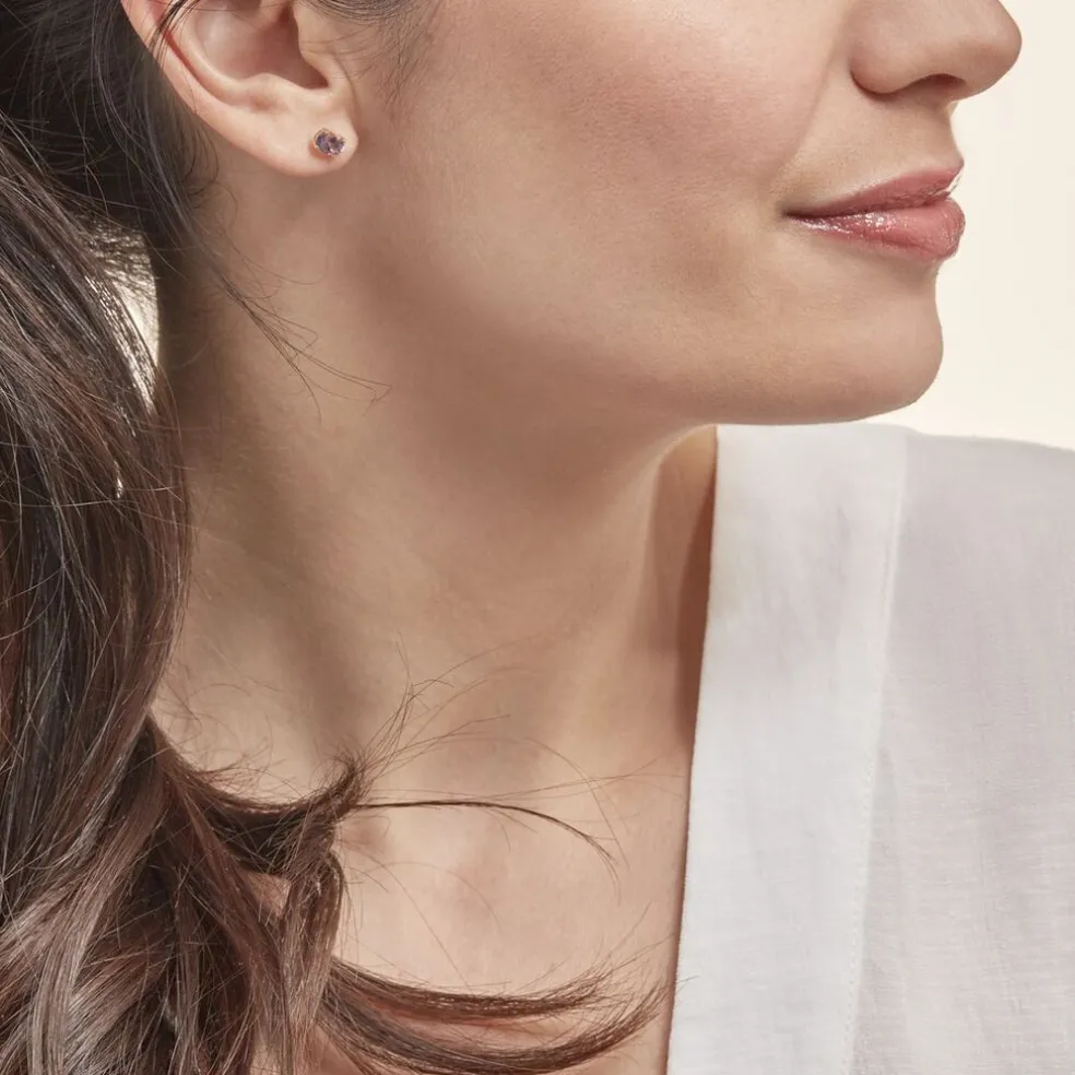 Boucles D'oreilles Puces Ovale Serti Griffe Or Jaune Amethyste