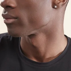 Boucles D'oreilles Puces Or Jaune Doreen Oxydes De Zirconium