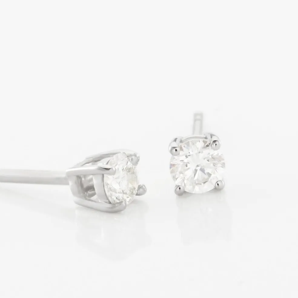 Boucles D'oreilles Puces Or Blanc Victoria Diamants