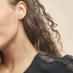 Boucles D'oreilles Puces Philine Fleur Or Blanc Oxyde De Zirconium