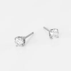 Boucles D'oreilles Puces Victoria Or Blanc Diamant