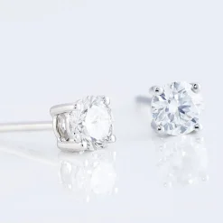 Boucles D'oreilles Puces Victoria Platine Blanc Diamant