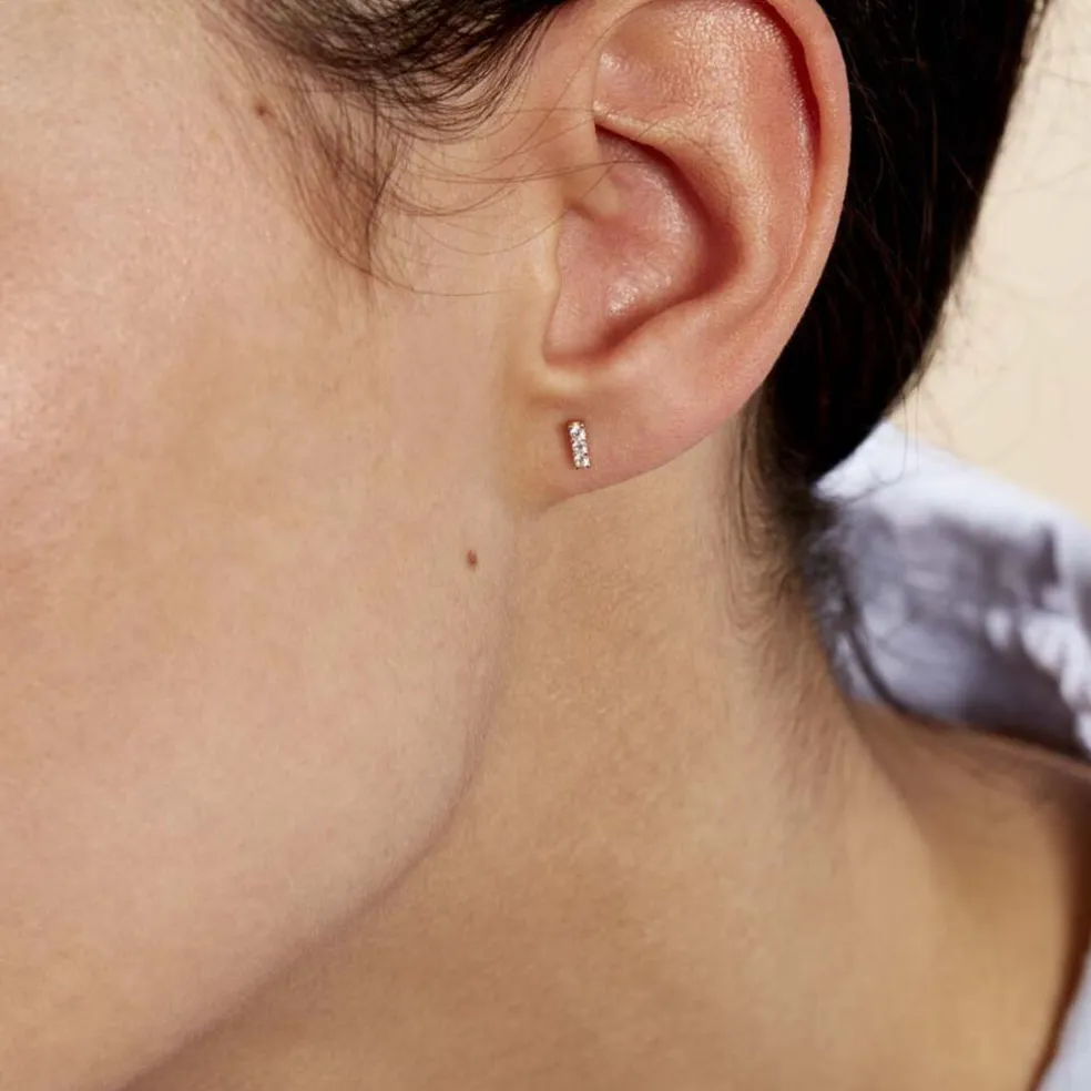 Boucles D'oreilles Puces Youssa Barrettes Or Jaune Oxyde De Zirconium