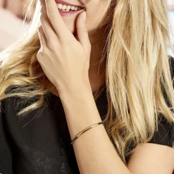 Bracelet Boshra Acier Dore Cuir Noir