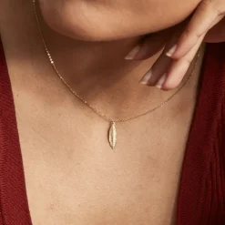 Collier Delphinium Or Jaune