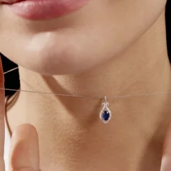 Collier Lys Or Blanc Saphir Et Diamant