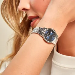 Montre Festina Swiss Made 29 Bleu London