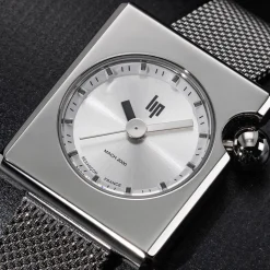 Montre Lip Mach 2000 Mini Square Argenté