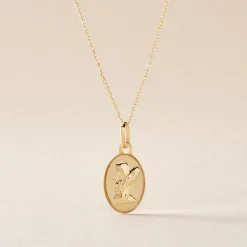 Pendentif Ange Ovale Or Jaune