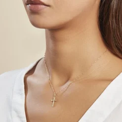 Pendentif Bathilde Croix Striee Or Jaune