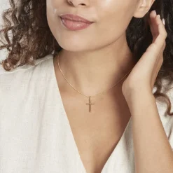 Pendentif Benny Croix Ciselee Or Jaune