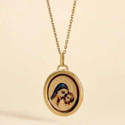 Pendentif Vierge A L'enfant Ovale Or Jaune