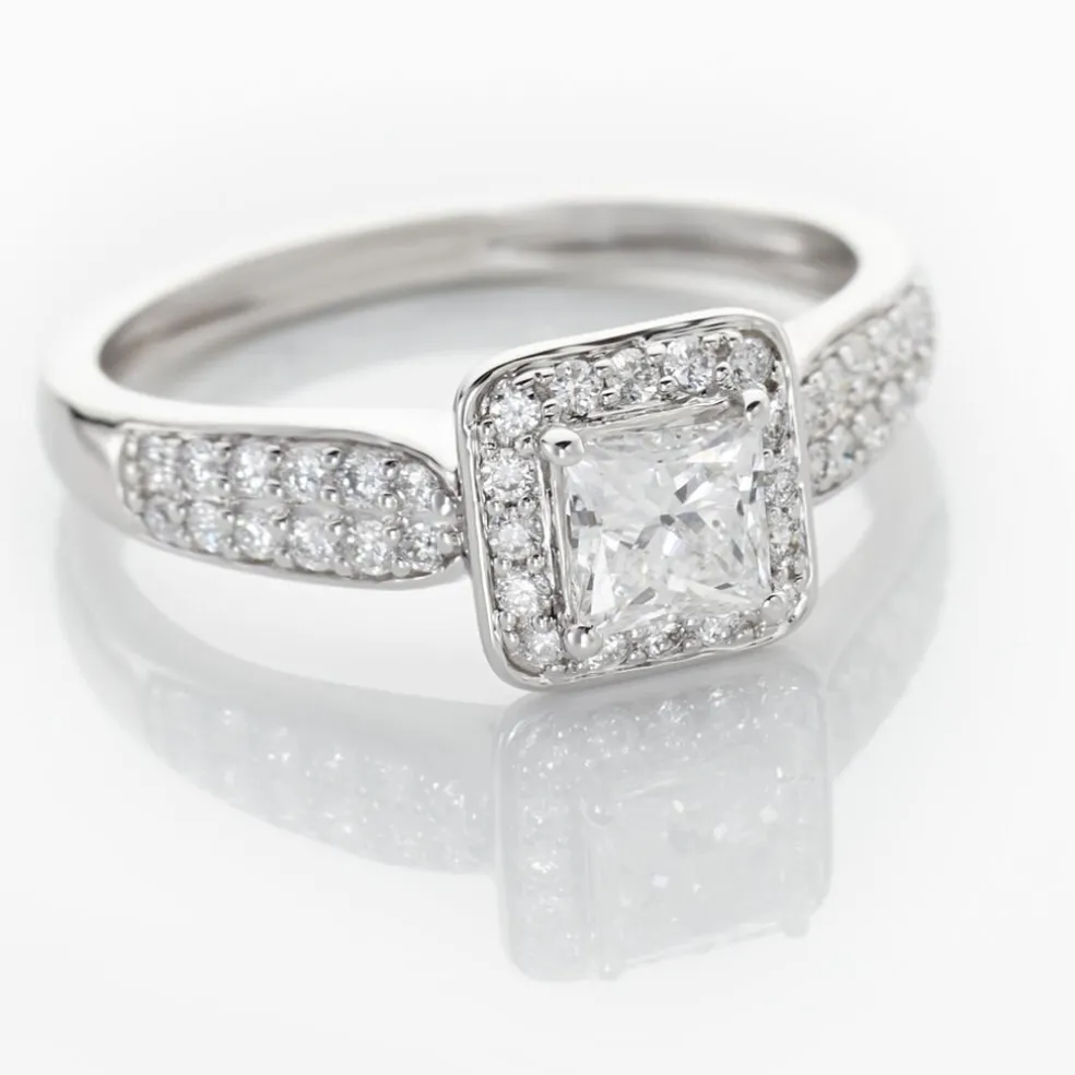 Solitaire Or Blanc Princessa Diamant Synthetique